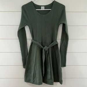 NWT Abercrombie Kids Girls Green Sweater Dress Size 13/14 (fits like a 12)